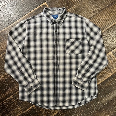 ARIZONA JEAN CO. ライトフランネルシャツ "Ombre Plaid"