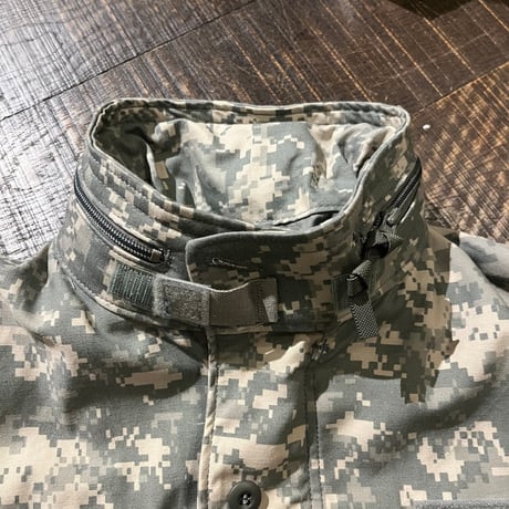 00s U.S. ARMY M-65 フィールドジャケット / UPC デジタルカモ