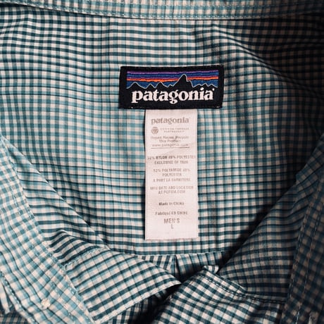 00s Patagonia Men’s Short-Sleeved Sun Stretch Shirt