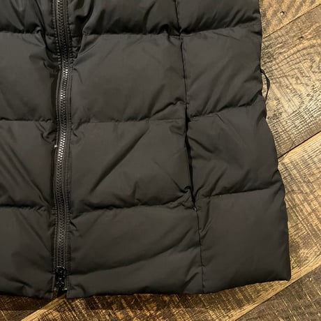 00s GAP ダウンベスト