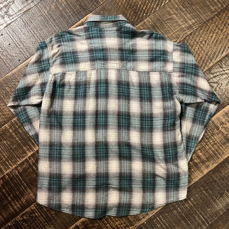 Bay Trading Co. ライトフランネルシャツ "Ombre Plaid"