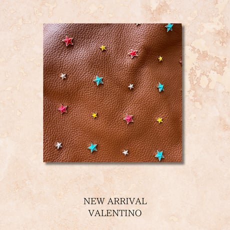 【NEW ARRIVAL】RED VALENTINO カラフル星スタッズ レザーバケットバッグ