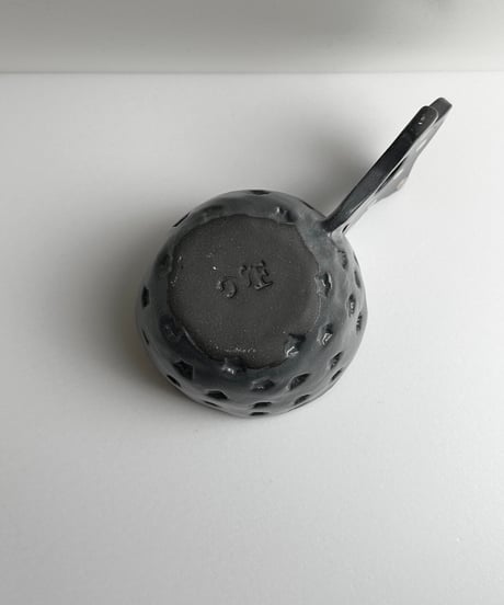 NIGHTFRUITI * BLACK DOT CUP