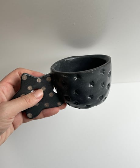 NIGHTFRUITI * BLACK DOT CUP