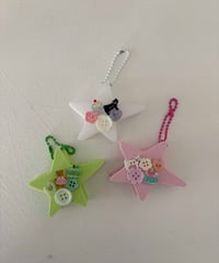 ボタンイヤホンキーホルダー