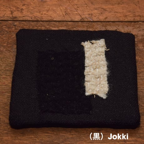 ウールモチーフ刺繡のリネンコースター