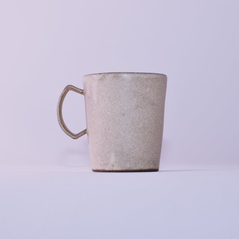 マグカップ（calm）カーキアイボリー［Fujii Msy Pottery］ | 船とハナウタ