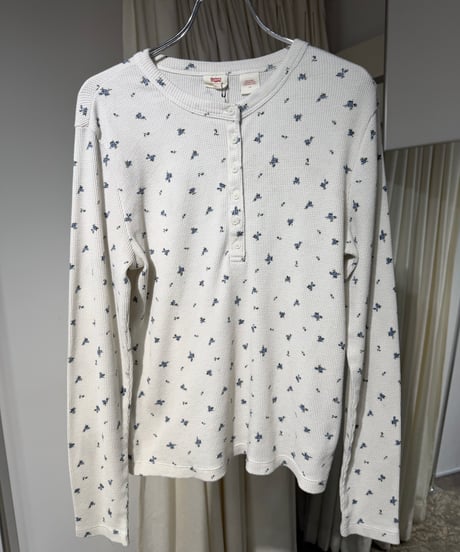 00s インド製 Levi's 花柄サーマルトップス
