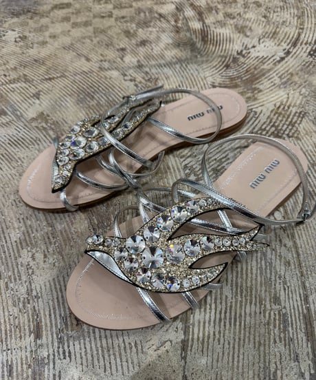 MIU MIU ビジューサンダル