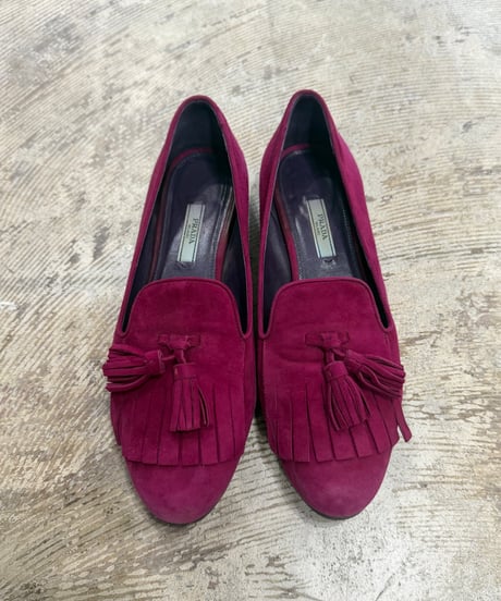 PRADA スウェードタッセルローファー