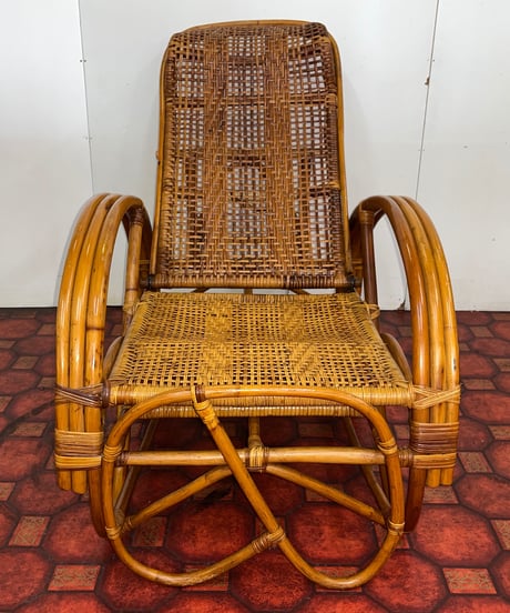 RATTAN RECLINING CHAIR