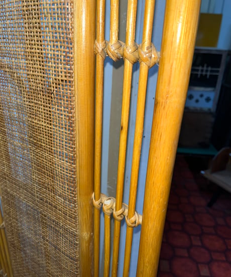 RATTAN PARTITION