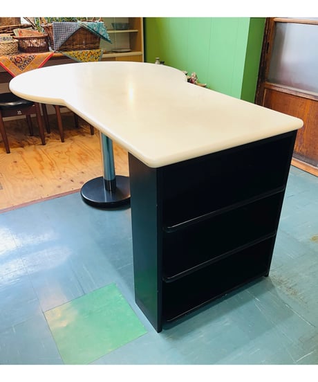 UNIQUE DINING SET