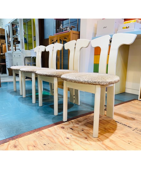 UNIQUE DINING SET