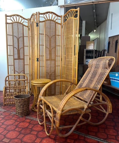 RATTAN PARTITION