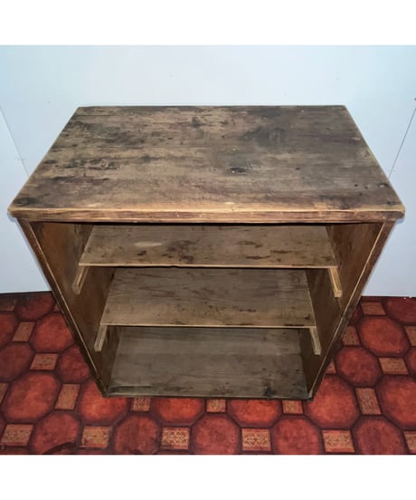 SMALL SHELF