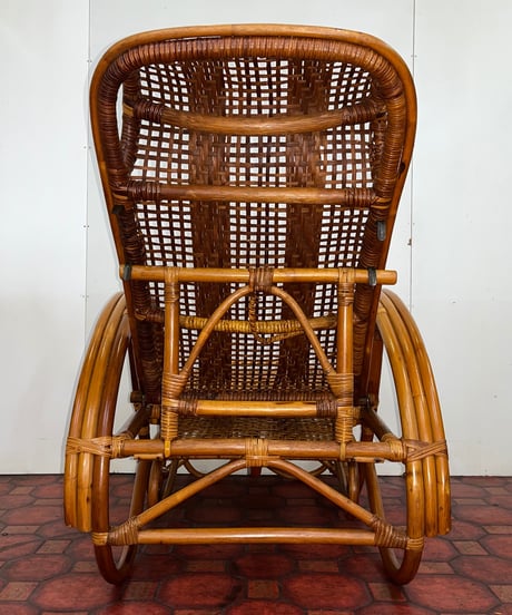 RATTAN RECLINING CHAIR