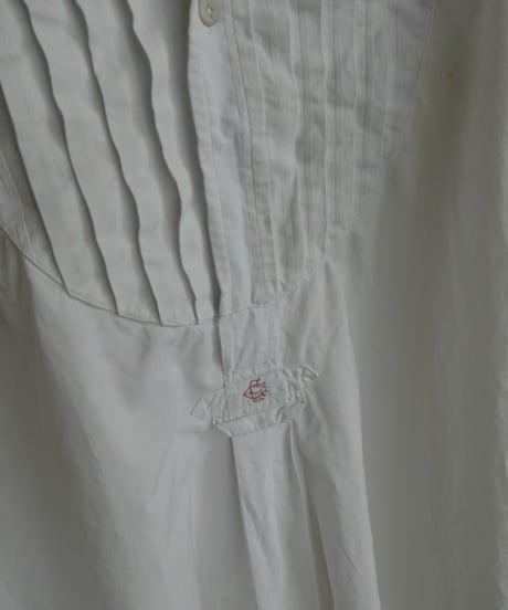 antique dress shirt