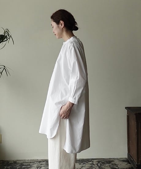antique dress shirt