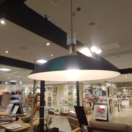 マンデーペンダント  E26/100W相当 G形LED電球 電球色付き グレー