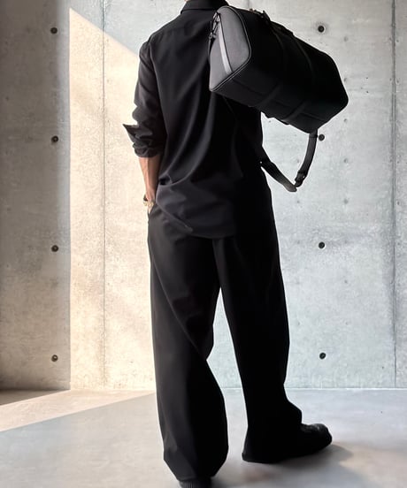 LEATHER BOSTON SHOULDER BAG
