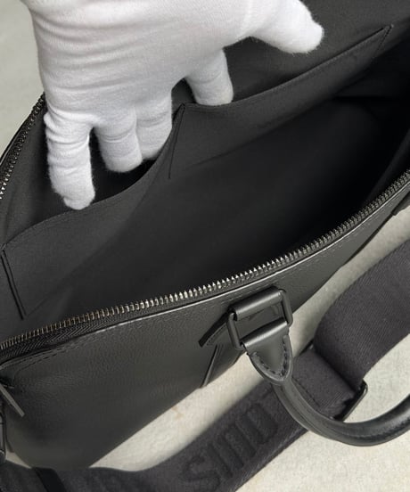 LOUIS VUITTON TAKEOFF BRIEFCASE