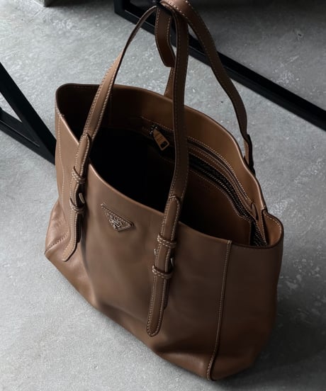 PRADA レザー トートバッグ ギャランティ付