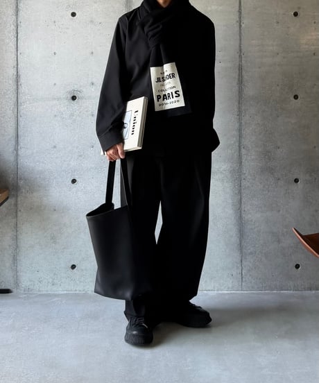 LEATHER SHOULDER BAG
