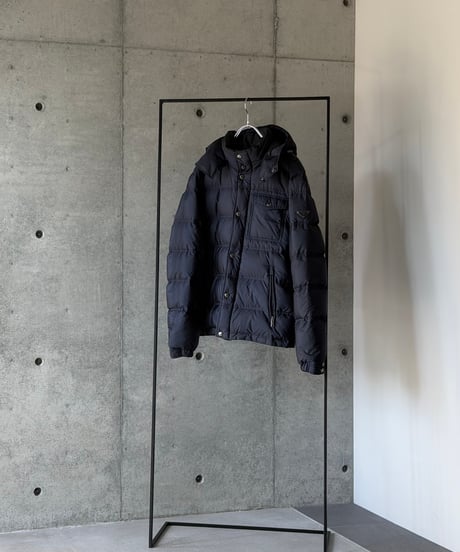 PRADA フーデッド ダウンジャケット