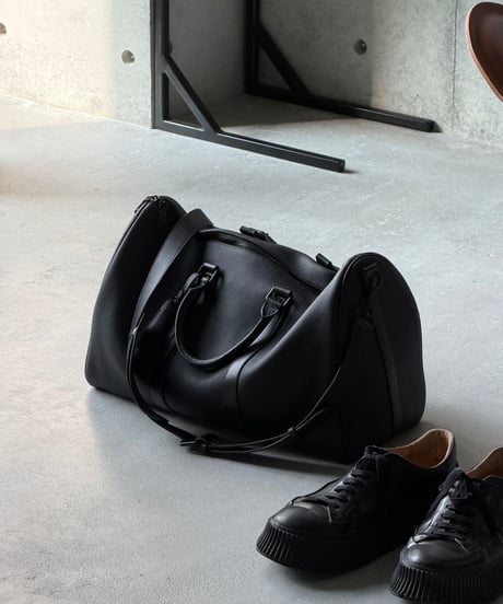 LEATHER BOSTON SHOULDER BAG