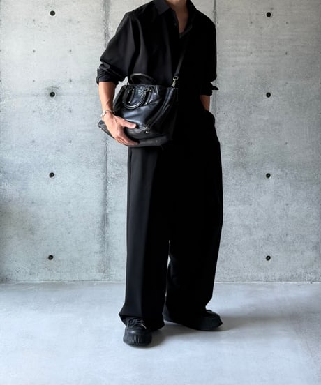 PRADA カーフレザーバッグ