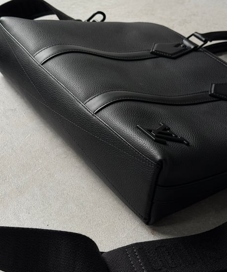 LOUIS VUITTON TAKEOFF BRIEFCASE