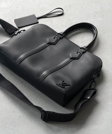 LOUIS VUITTON TAKEOFF BRIEFCASE