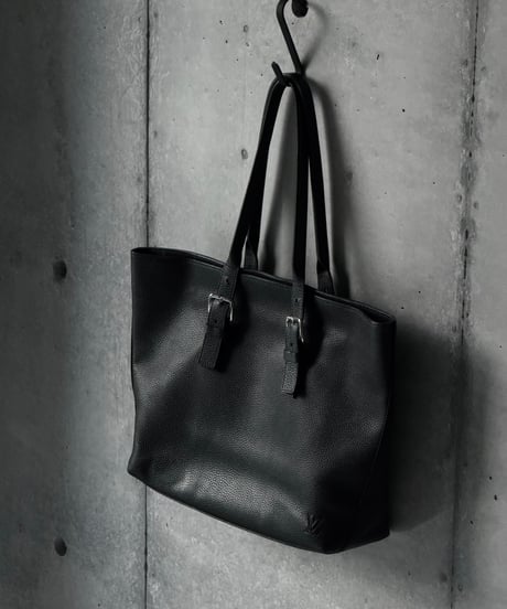LOUIS VUITTON トリヨンレザーバッグ