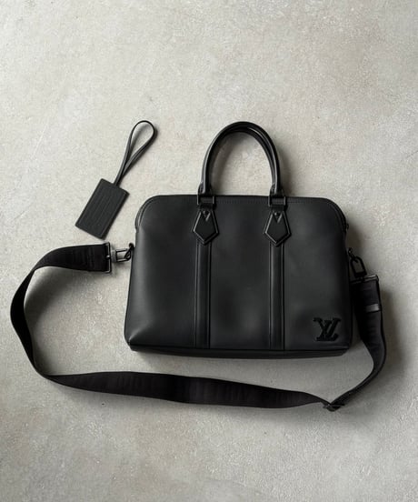 LOUIS VUITTON TAKEOFF BRIEFCASE