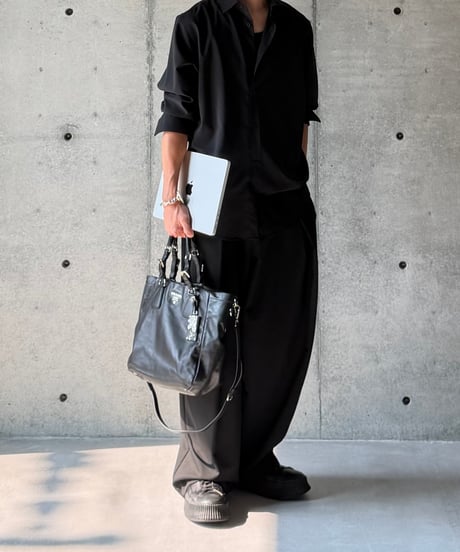 PRADA　ソフトカーフレザーバッグ