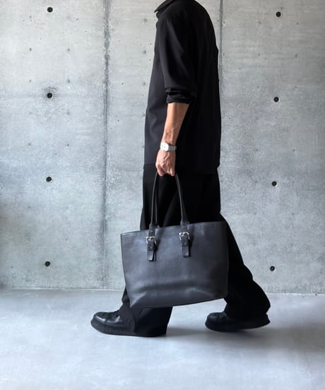 LOUIS VUITTON トリヨンレザーバッグ