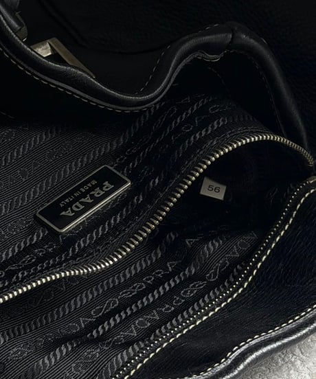 PRADA ヴィッテロダイノレザートートバッグ