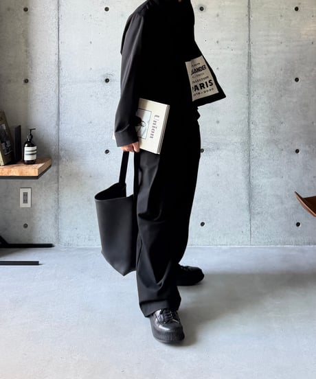LEATHER SHOULDER BAG
