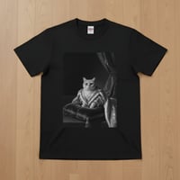 猫（マンチカン）半袖Tシャツ ルネサンス風モノクロアート ブラック 男女兼用
