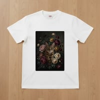 猫（オシキャット）半袖Tシャツ 花の油絵風アート ホワイト 男女兼用