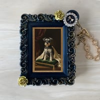犬（ミニチュアシュナウザー）バッグチャーム ルネサンス風 ブラック額縁デザイン
