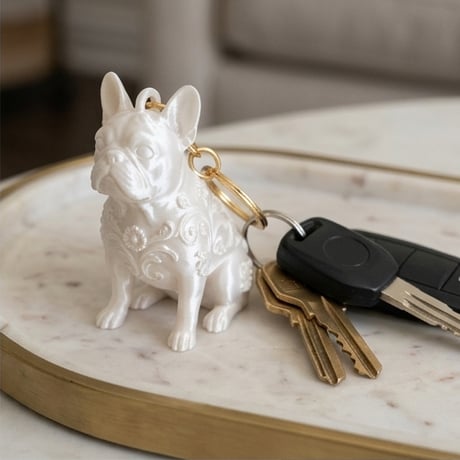 犬（フレンチブルドッグ）のキーホルダー ミニチュア シルクホワイト