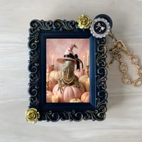 イグアナ（トゲオイグアナ）バッグチャーム ハロウィン限定 ブラック額縁
