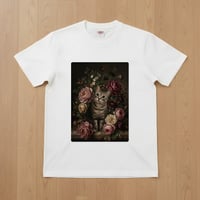 猫（アメリカンショートヘア）半袖Tシャツ 花の油絵風アート ホワイト 男女兼用