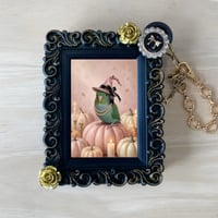 インコ（サザナミインコ）バッグチャーム ハロウィン限定 ブラック額縁