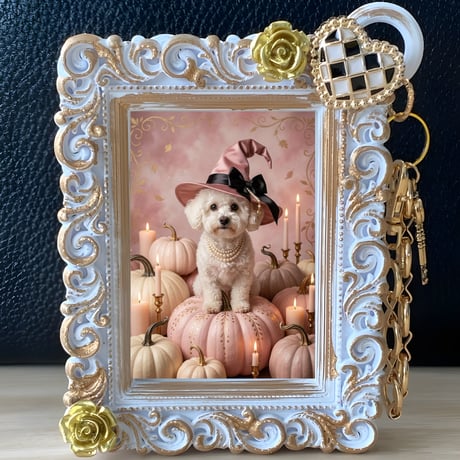 犬（ビションフリーゼ）バッグチャーム ハロウィン限定 ホワイト額縁