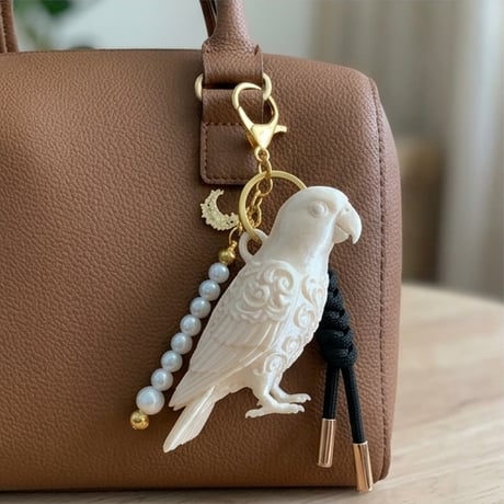 インコ（アカハラインコ）のキーホルダー ミニチュア シルクホワイト