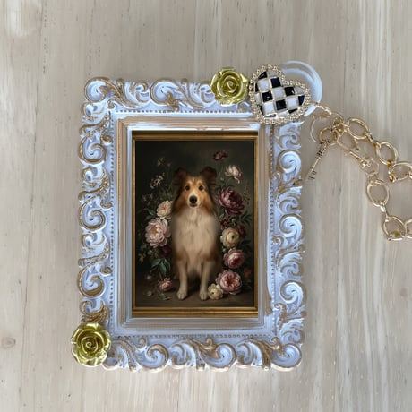 犬（シェットランドシープドッグ）バッグチャーム 花の油絵風アート ホワイト額縁
