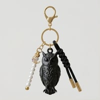 コノハズクのキーホルダー ミニチュア シルクブラック